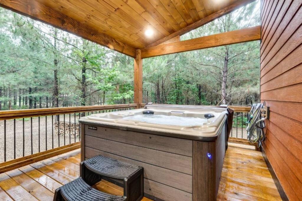 Vila Piney Acres Broken Bow Exteriér fotografie